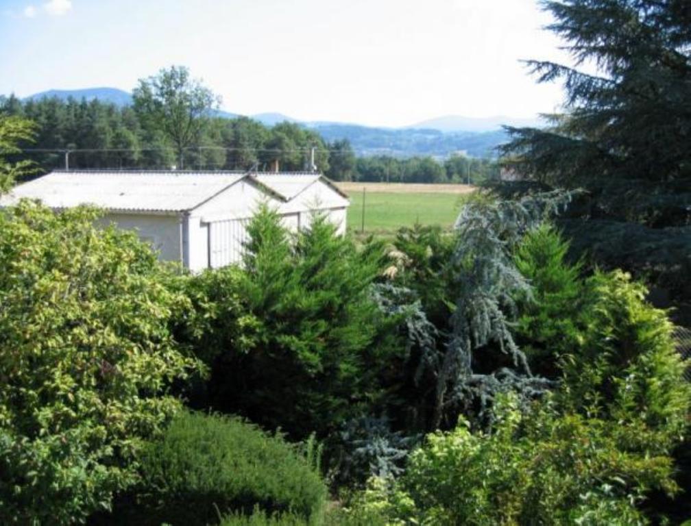Domaine Du Besset Aubusson-d'Auvergne Exterior photo